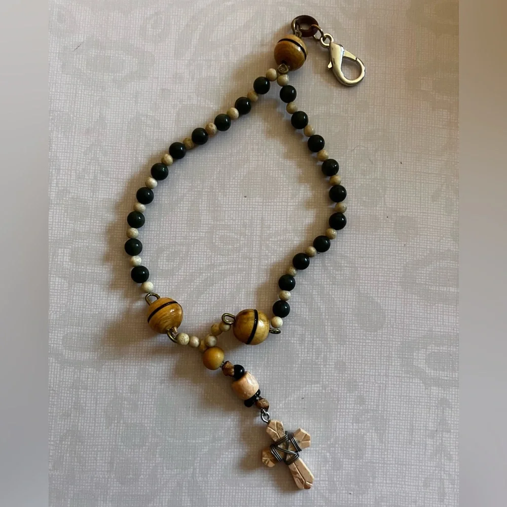 Handmade Hand Held Tan Wood & Green Jade Rosary Beaded Prayer Beads Purse Charm